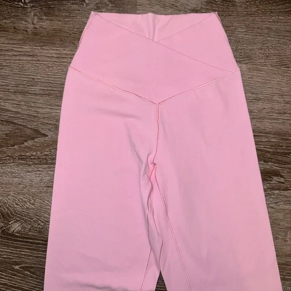 OFFLINE By Aerie Real Me High Waisted Crossover Legging color club pink - Picture 5 of 7
